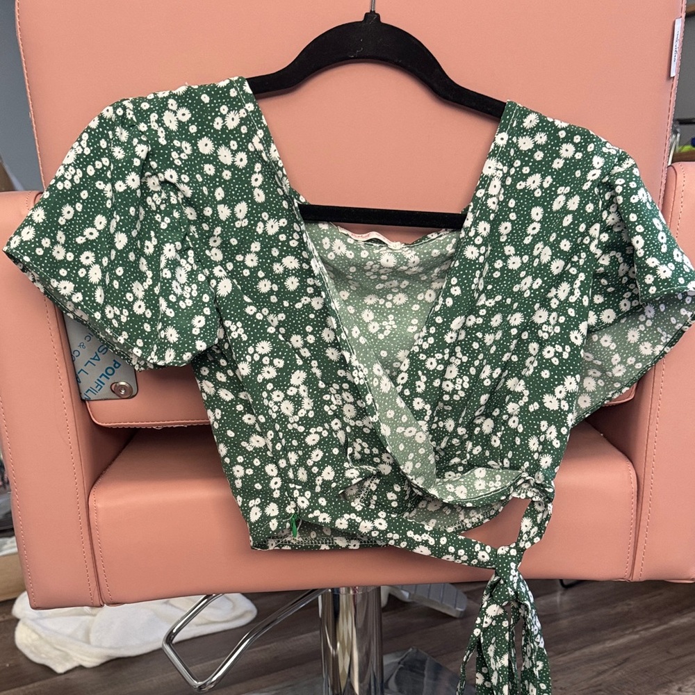 ROMWE Green Floral Blouse